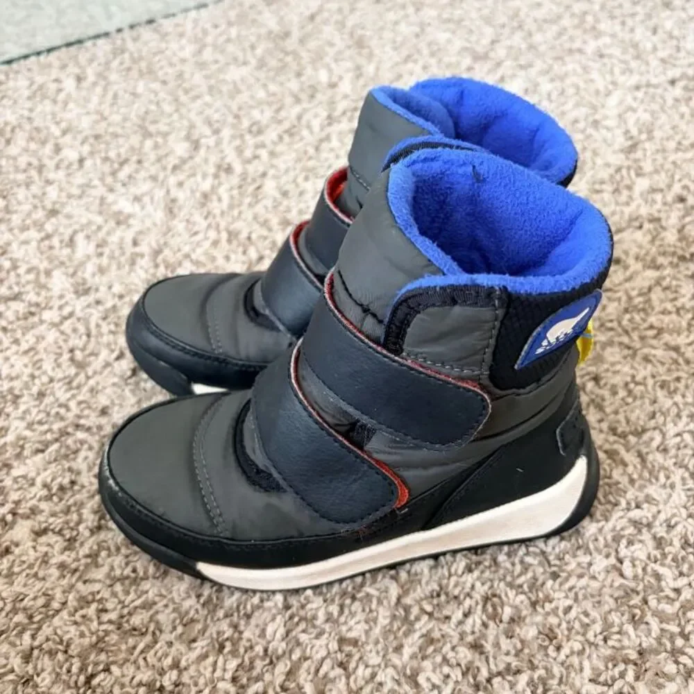 Size 11 / Boys Sorel Snow Boots